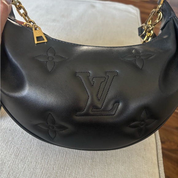 Louis Vuitton over the moon - Picture 7 of 11